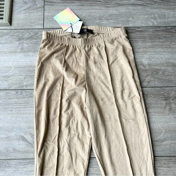 NWT  Missguided Faux Suede Tan Colour Leggings - Picture 8 of 14